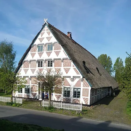 Denkmalgeschuetztes Ferienidyll Unter Reet Appartement *