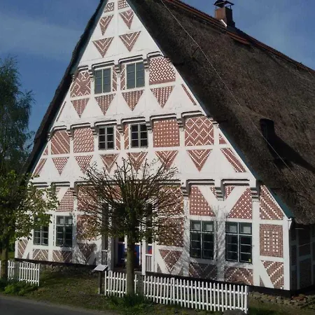 Denkmalgeschuetztes Ferienidyll Unter Reet Appartement Guderhandviertel