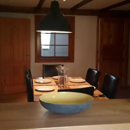 Denkmalgeschuetztes Ferienidyll Unter Reet * Guderhandviertel