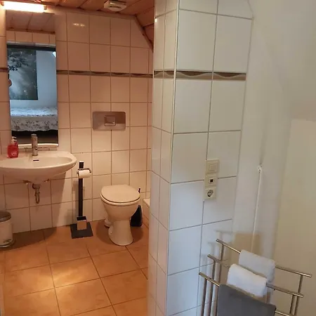 Appartamento Denkmalgeschuetztes Ferienidyll Unter Reet *
