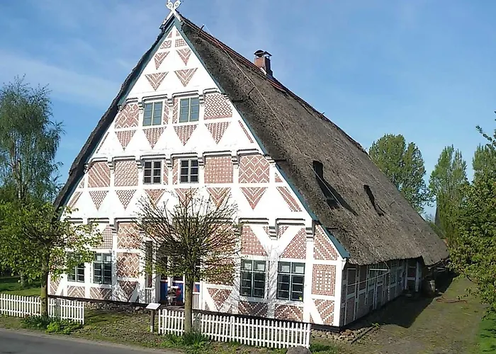 Denkmalgeschuetztes Ferienidyll Unter Reet Lejlighed *