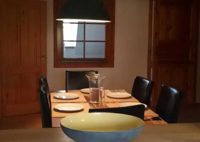 Denkmalgeschuetztes Ferienidyll Unter Reet * Guderhandviertel